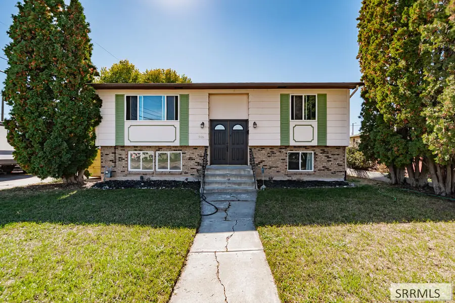 906 Quincy Street, Idaho Falls, ID 83402 - #3