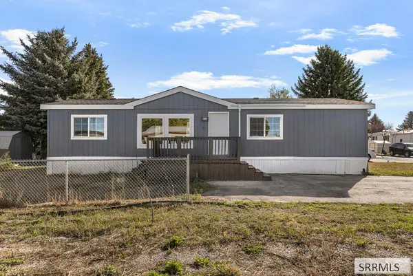 2133 Pinetree Circle, IDAHO FALLS, ID 83401