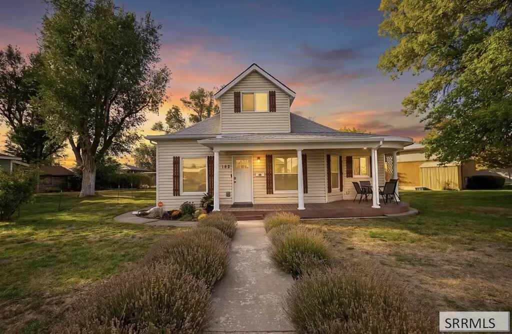 183 Oak Street, Blackfoot, ID 83221 - #1