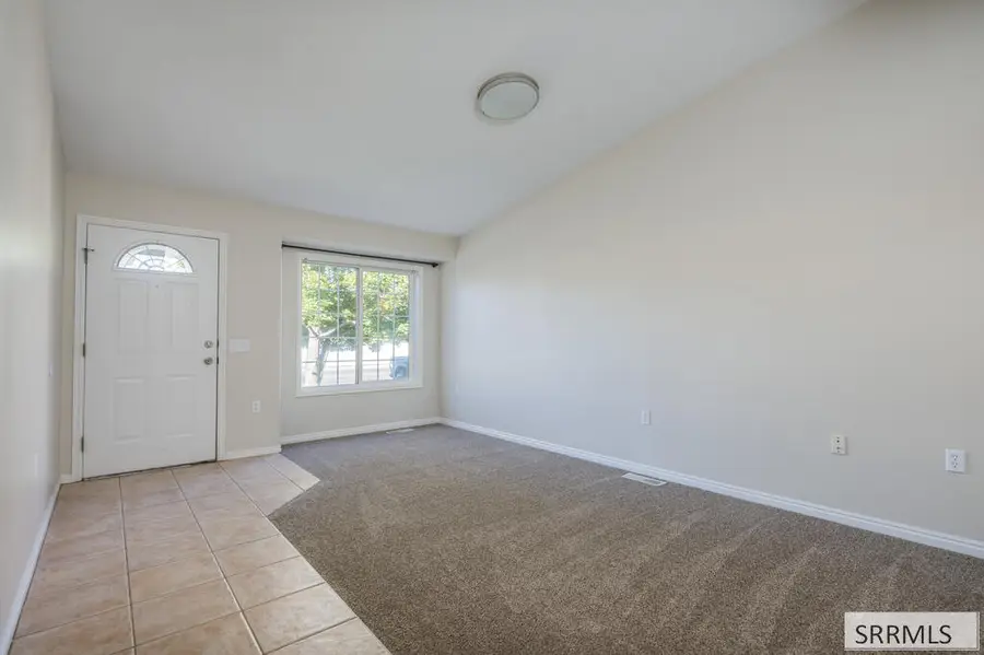 1233 Hoopes Ave, Idaho Falls, ID 83404 - #3