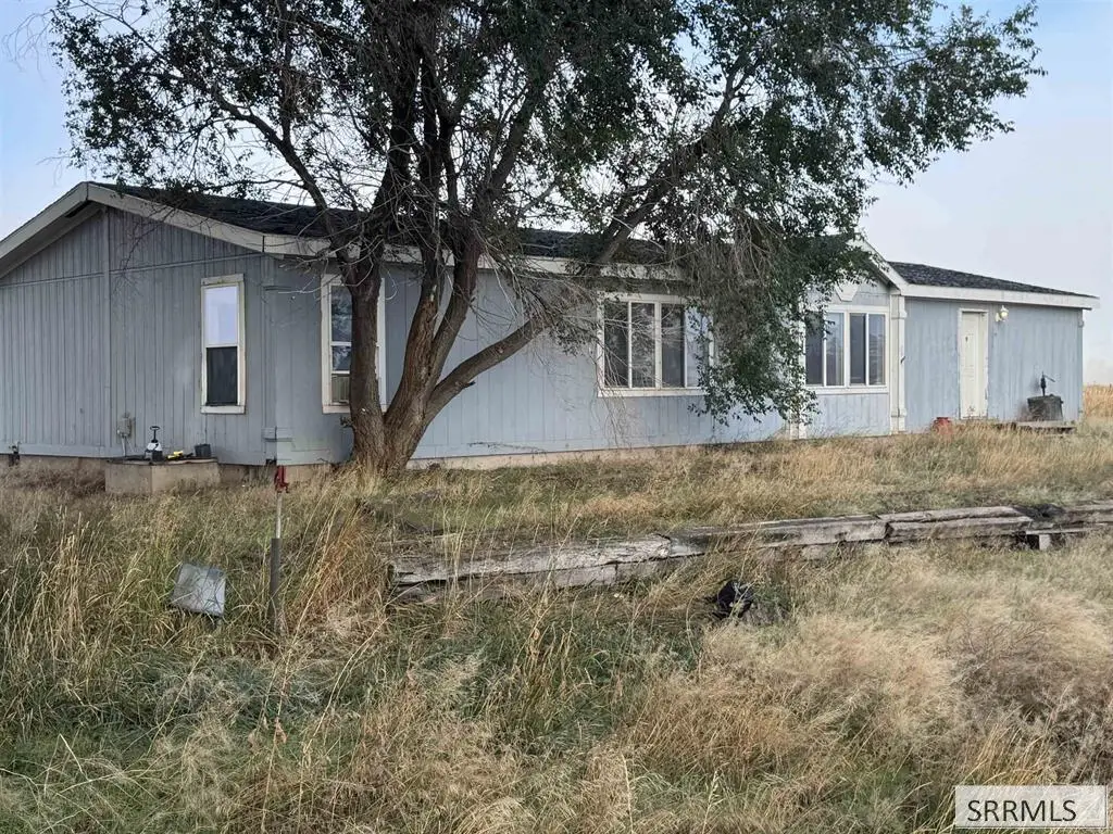 6878 25th East, Idaho Falls, ID 83401 - #1