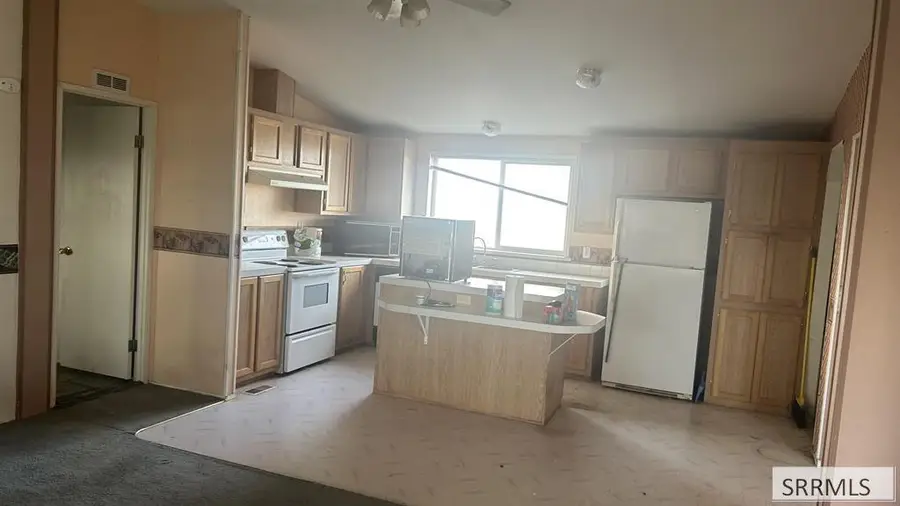 6878 25th East, Idaho Falls, ID 83401 - #3
