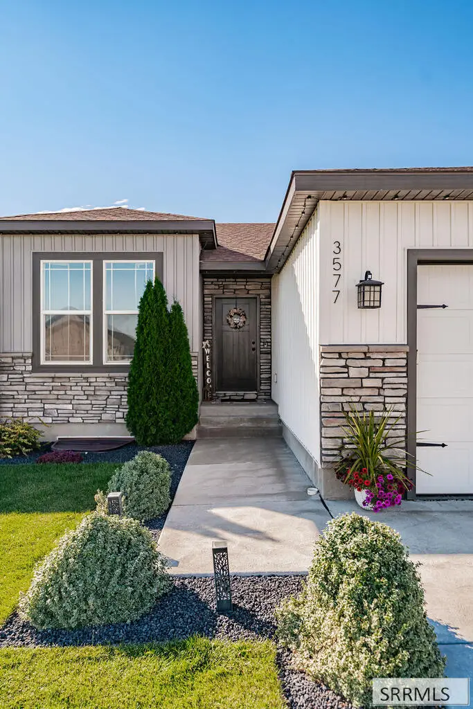 3577 Barcelona Ave, Idaho Falls, ID 83401 - #3