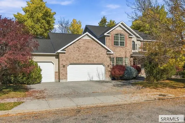 166 Woodhaven Lane, IDAHO FALLS, ID 83404