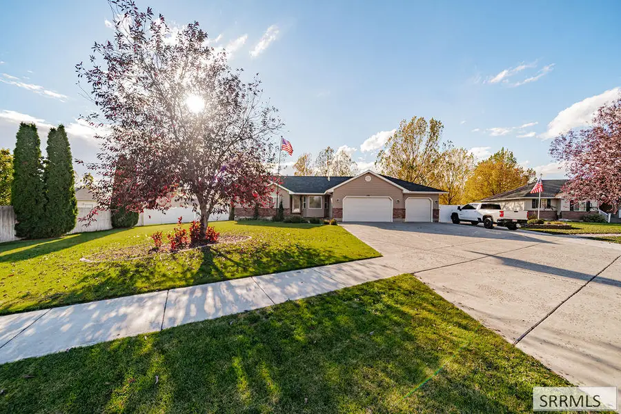 3320 Woodside Drive, Idaho Falls, ID 83401 - #3