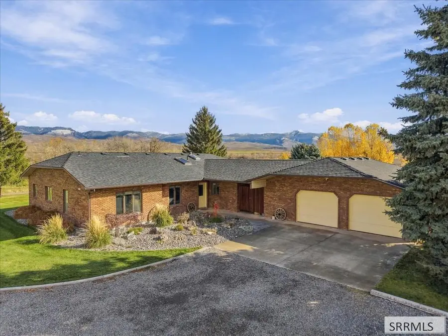 61 Three Mile Lane, Salmon, ID 83467 - #2
