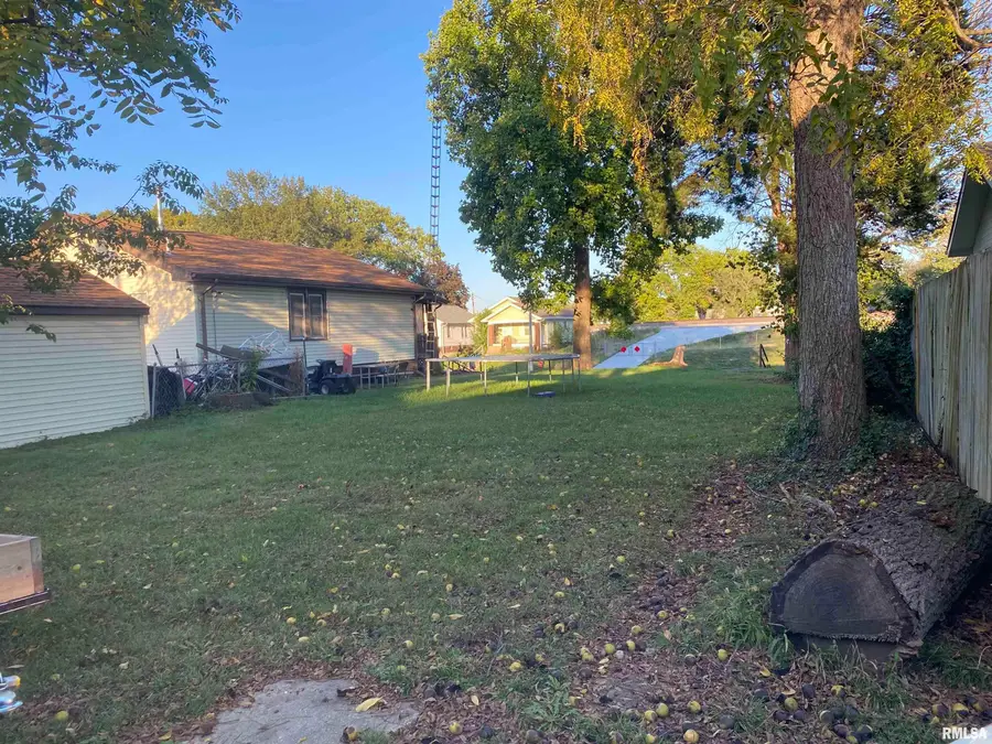 2349 S 5th Street, Springfield, IL 62703 - Image #2