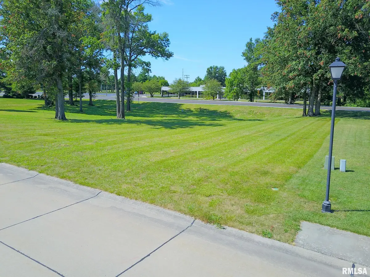 3 Eastland Court, Carlinville, IL 62626 - Image #1