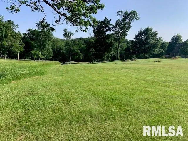 3 Governors Drive, Elkhart, IL 62634 - Image #2