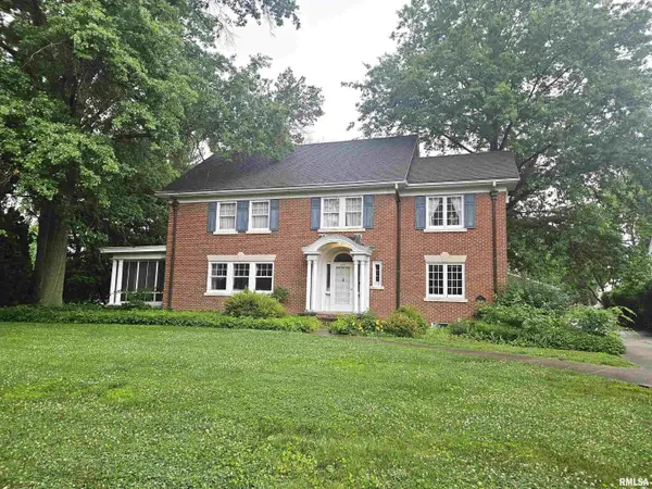 237 Park Lane Drive, Galesburg, IL 61401