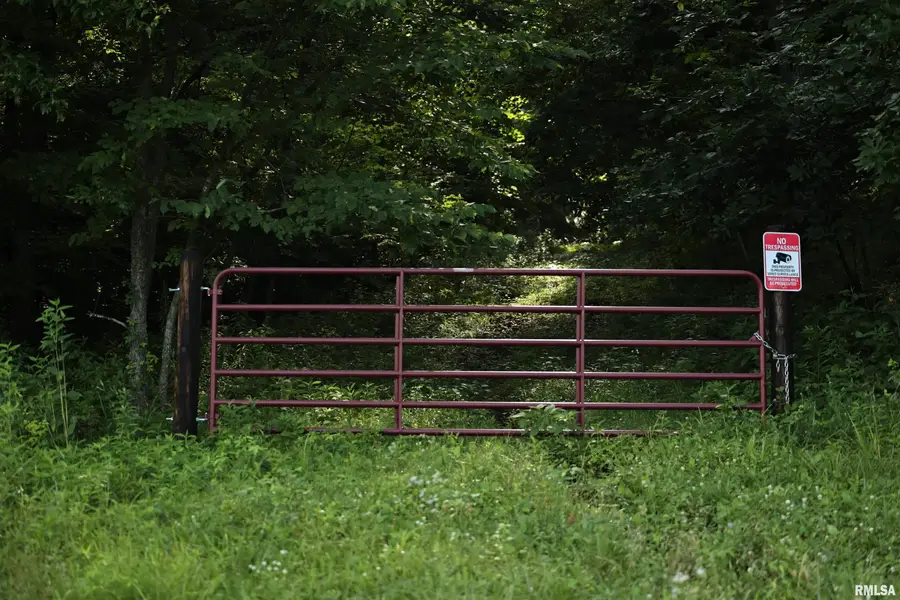 000 205th Street, Kinderhook, IL 62345 - Image #2