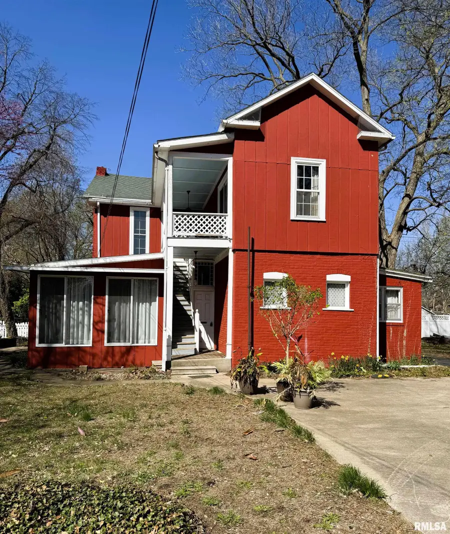 415 N Plum Street, Havana, IL 62644 - Image #2