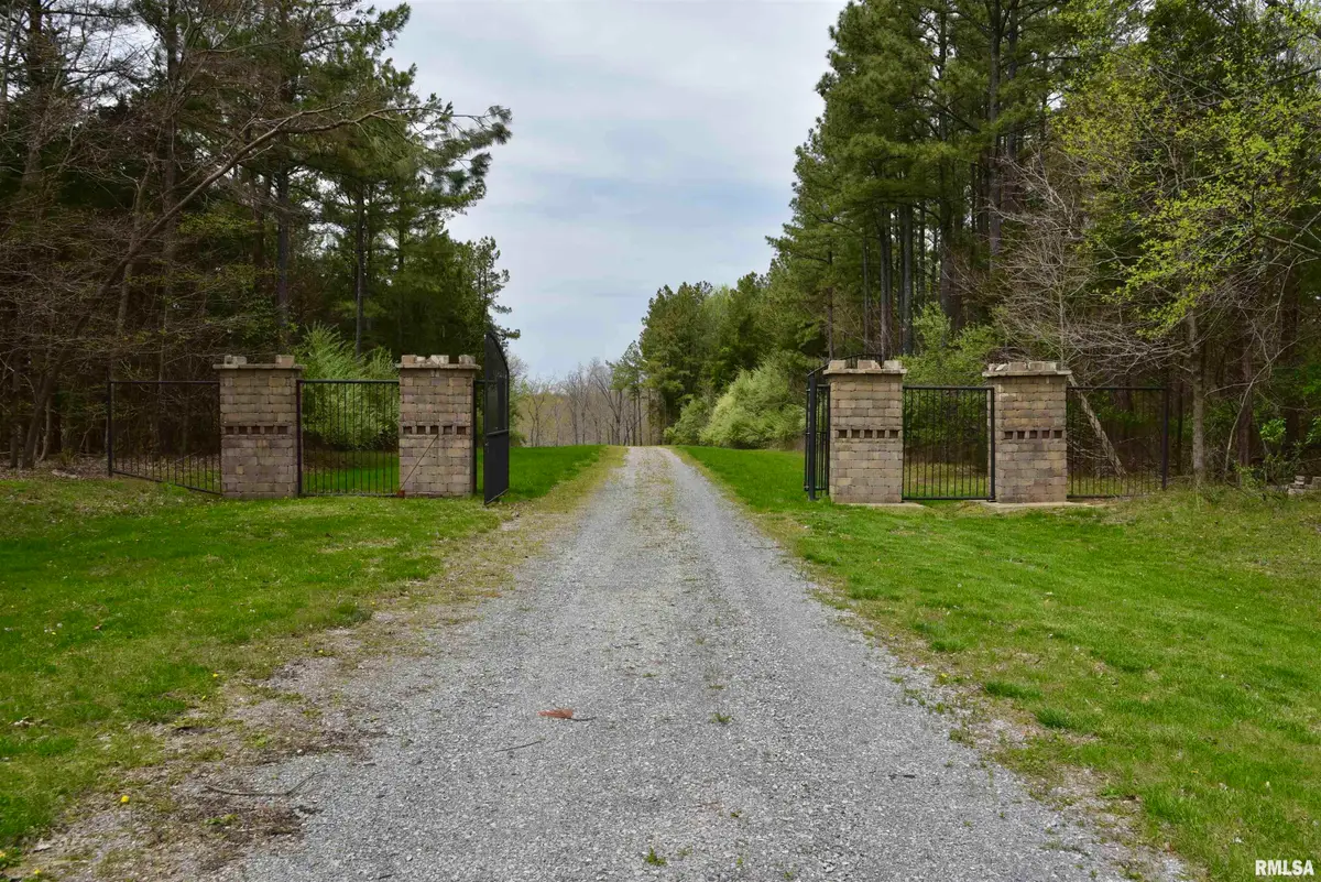 000 Parrish Ridge Road, Goreville, IL 62939 - Image #1