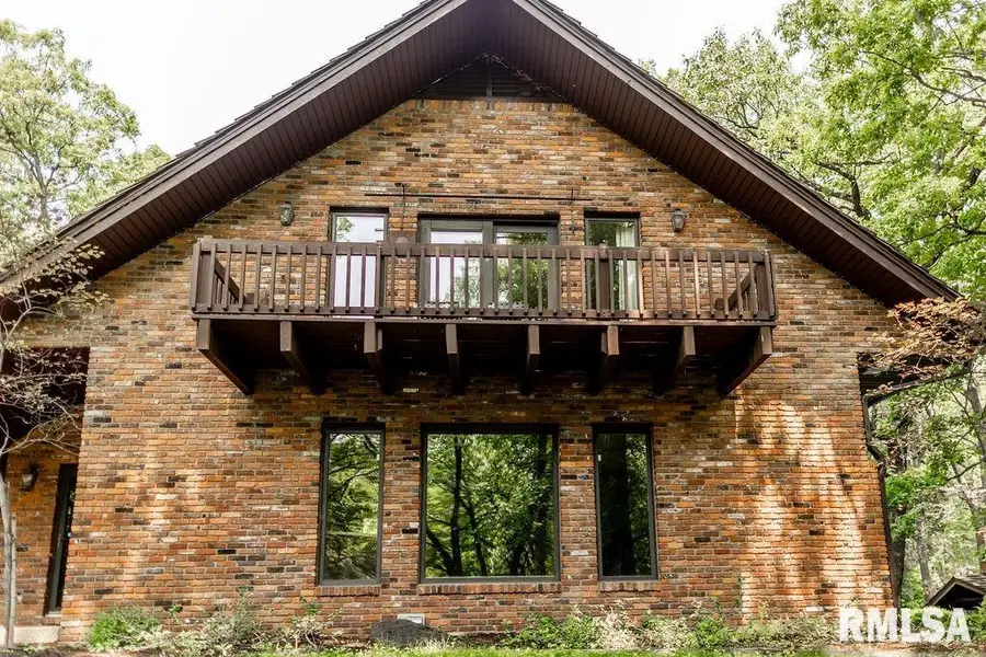 26266 E County Road 700 N Highway, Easton, IL 62633 - Image #2