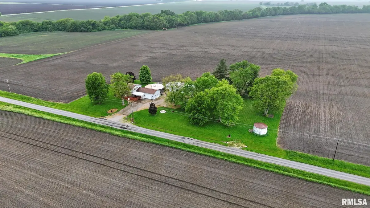34831 Greenland Road, Virden, IL 62690 - Image #1
