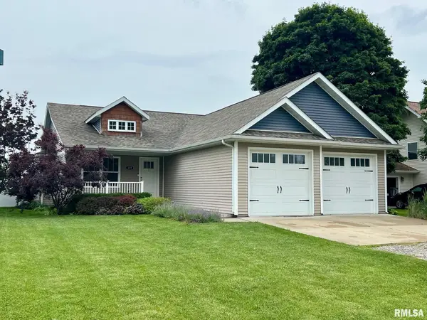 409 W Main Street, Williamsville, IL 62693