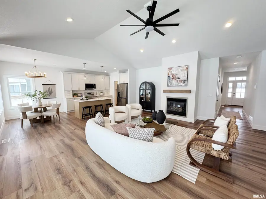 620 W North Street, Mount Sterling, IL 62353 - Image #3