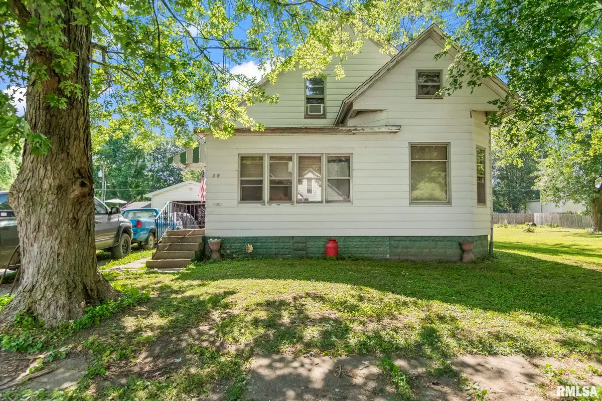 215 N Wilson Street, Girard, IL 62640 - Image #1