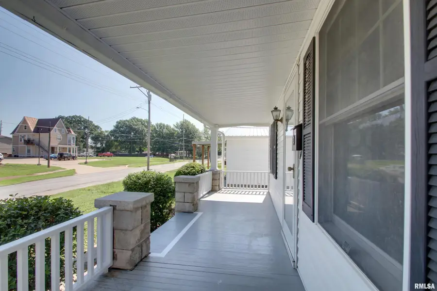1512 Locust Street, Quincy, IL 62301 - Image #3