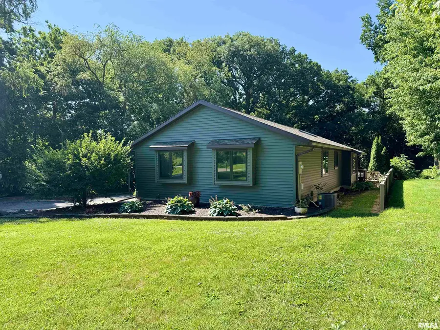 120 Lakeview Drive, East Galesburg, IL 61430 - Image #2