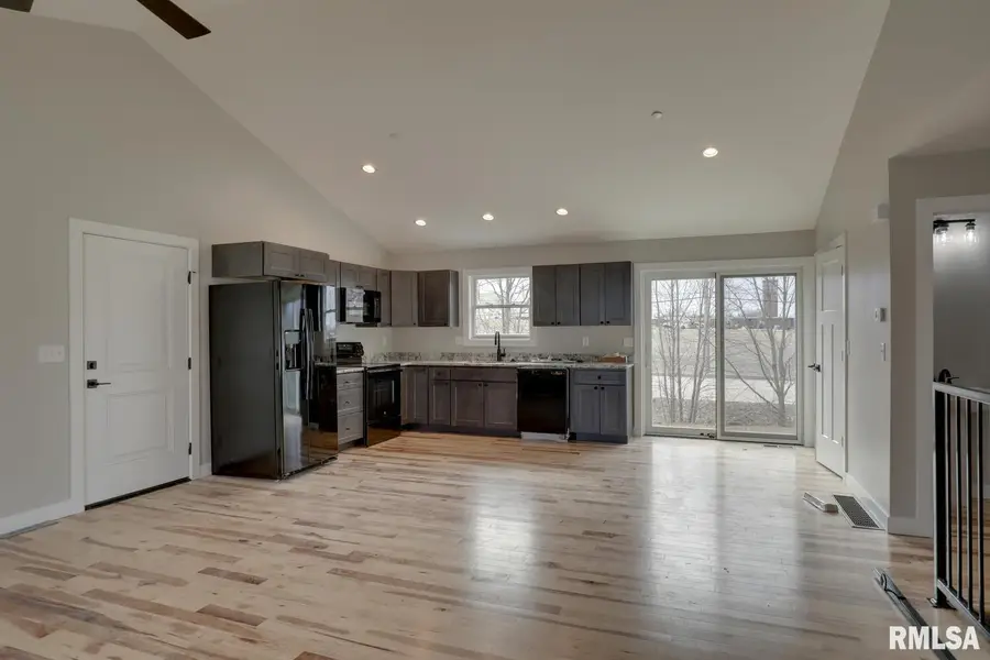 2805 N 23rd Street, Quincy, IL 62305 - Image #2