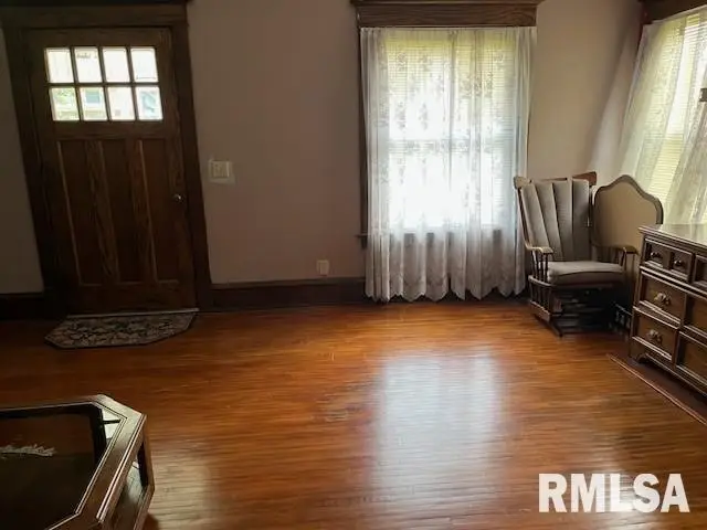 507 E Market Street, Taylorville, IL 62568 - Image #2