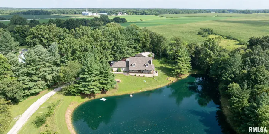 8200 New City Road, Rochester, IL 62563 - Image #2