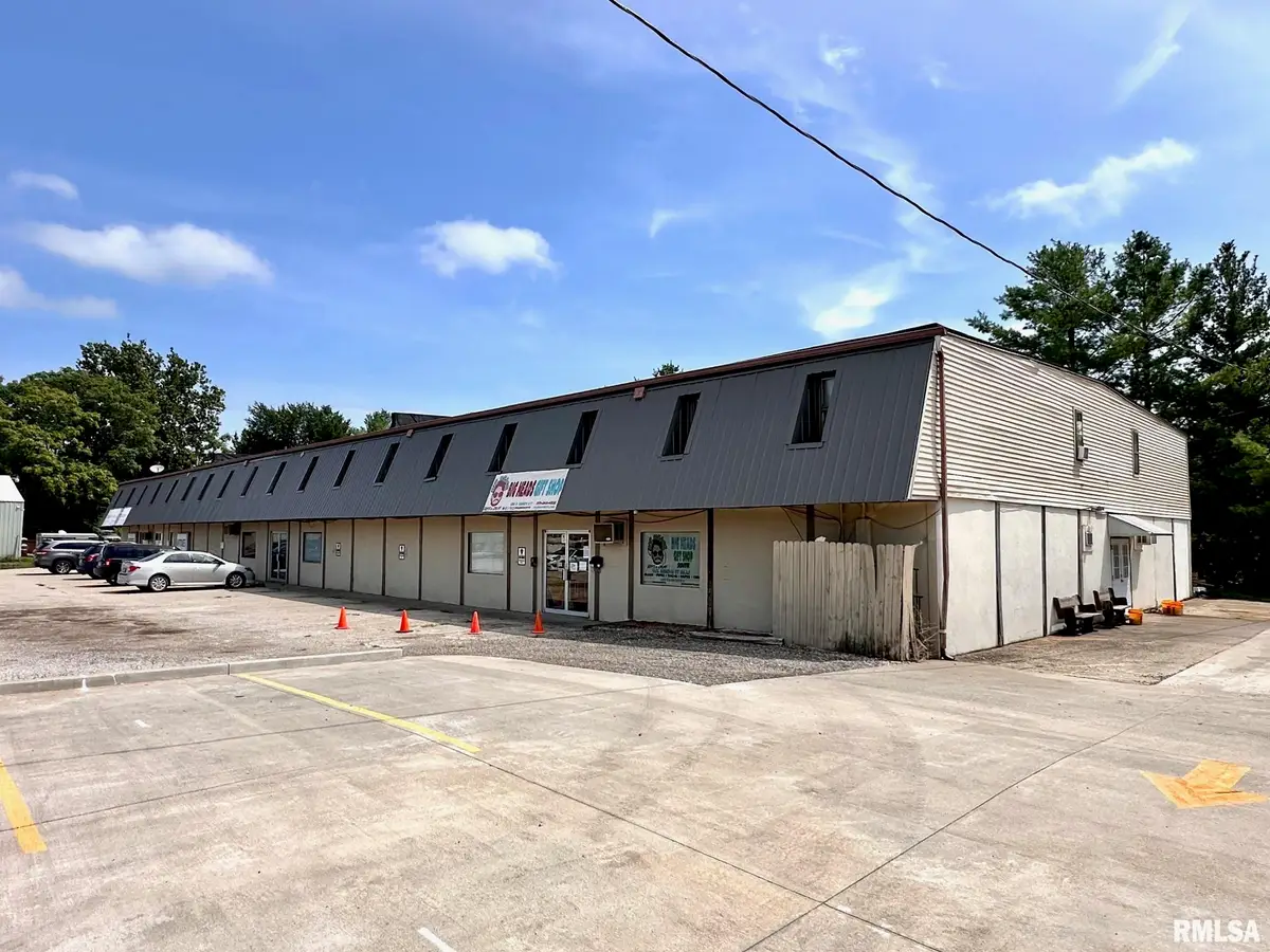 1848 S Main Street #A, Jacksonville, IL 62650 - Image #1