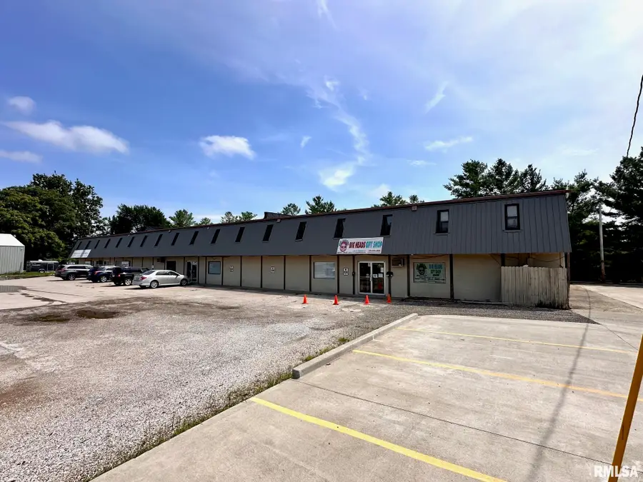 1848 S Main Street #A, Jacksonville, IL 62650 - Image #2