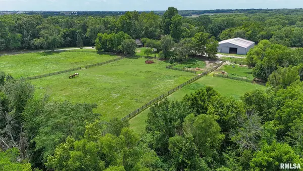 1925 Catalina Lane, Springfield, IL 62702