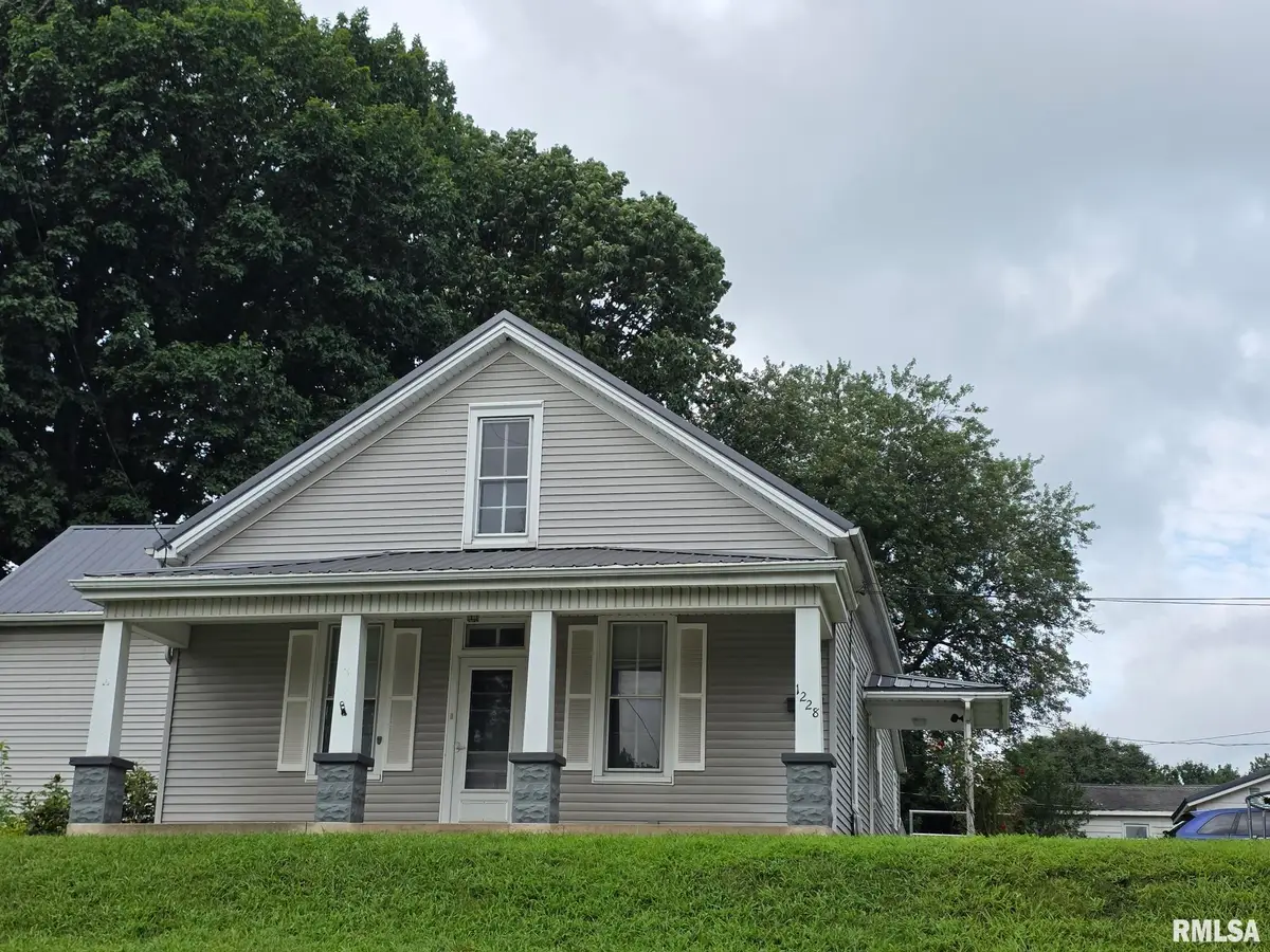 1228 S 12th Street, Quincy, IL 62301 - Image #1