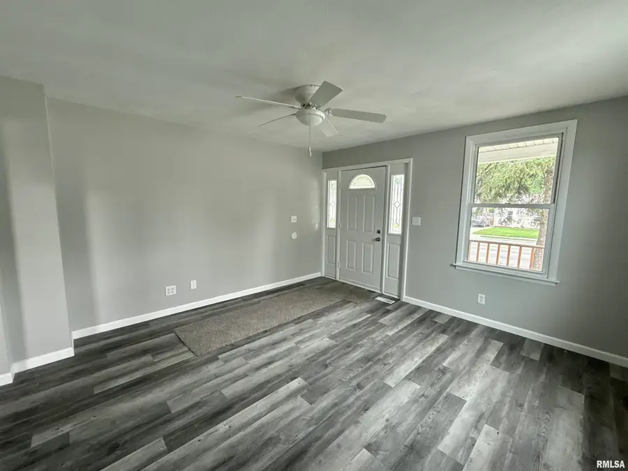 2015 N 19th Street, Springfield, IL 62702 - #3