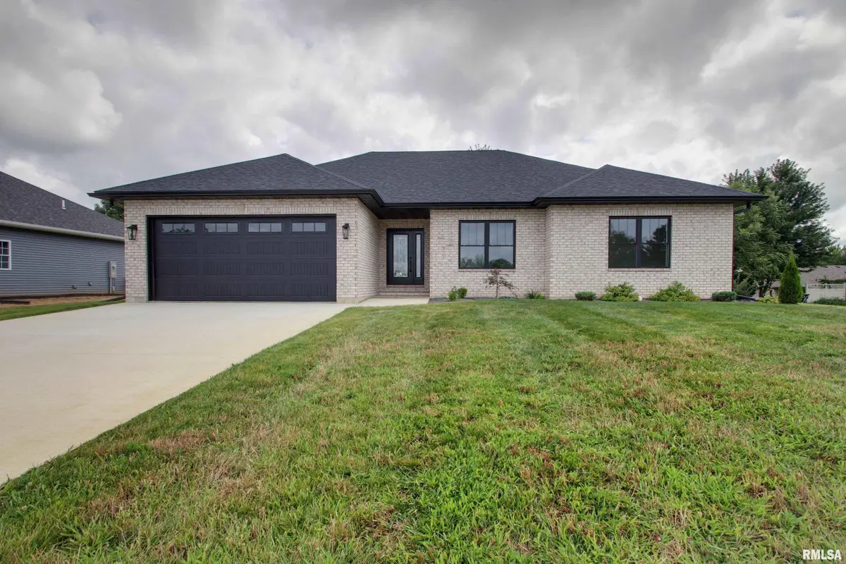 2500 Taylor Drive, Quincy, IL 62305 - Image #1