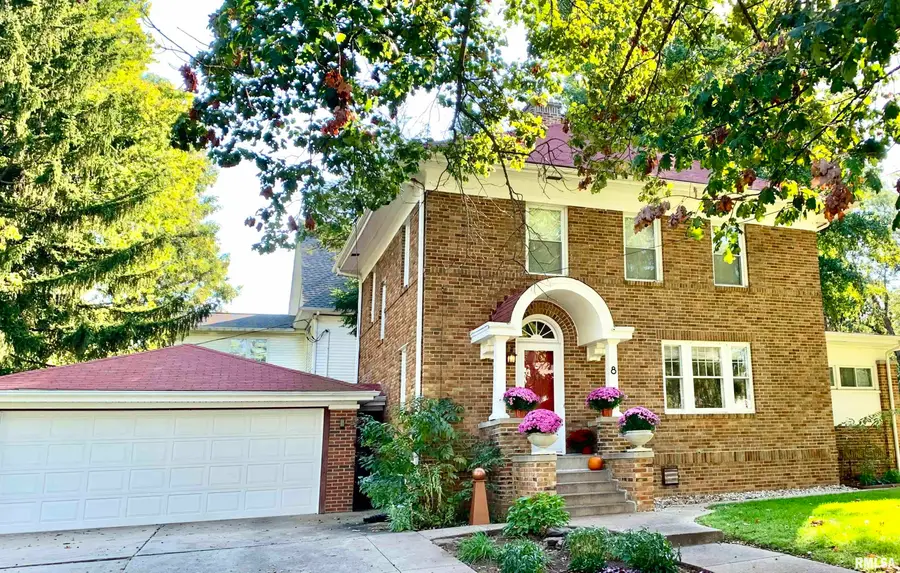 8 Duncan Place, Jacksonville, IL 62650 - Image #2