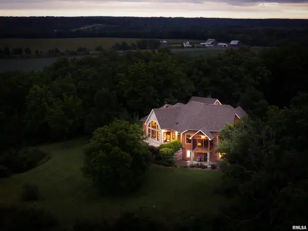 1841 N 1400 Road, Dahinda, IL 61428