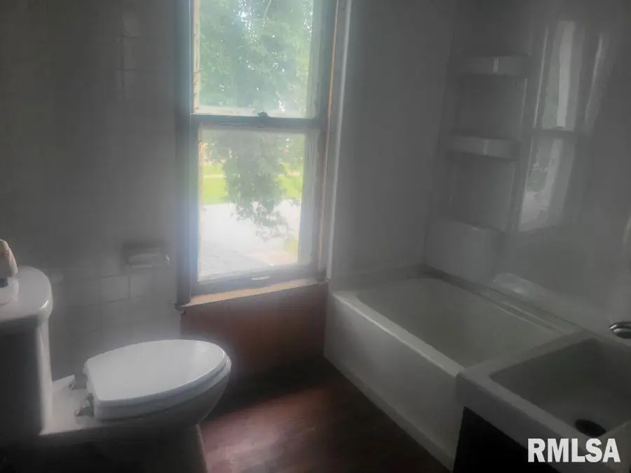 517 N 5th Street, Monmouth, IL 61462 - Image #3