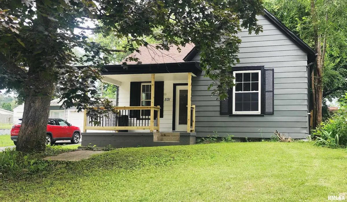 531 E Wood Avenue, Springfield, IL 62702 - #1
