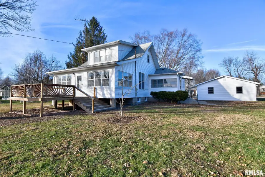 614 Virginia Avenue, Taylorville, IL 62568 - Image #2