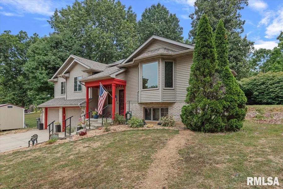 18 Lake Shore Drive, Pana, IL 62557 - Image #3