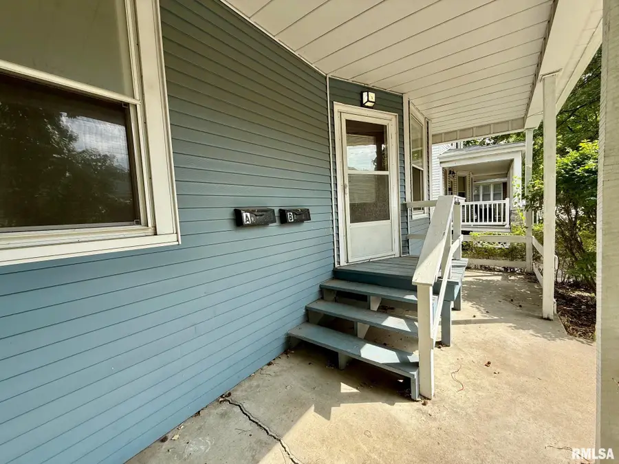 1211 W Lawrence Street, Springfield, IL 62704 - Image #2