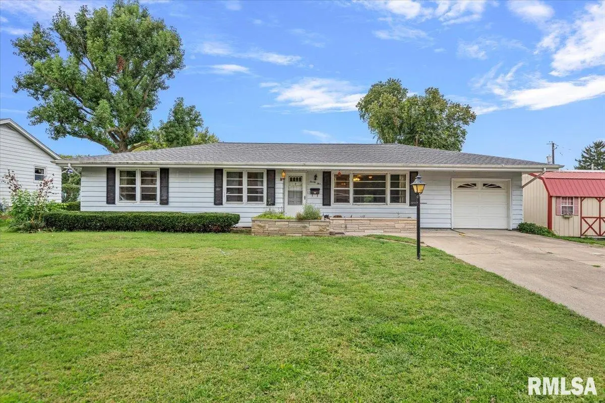 25 Rigg Drive, Lincoln, IL 62656 - Image #1