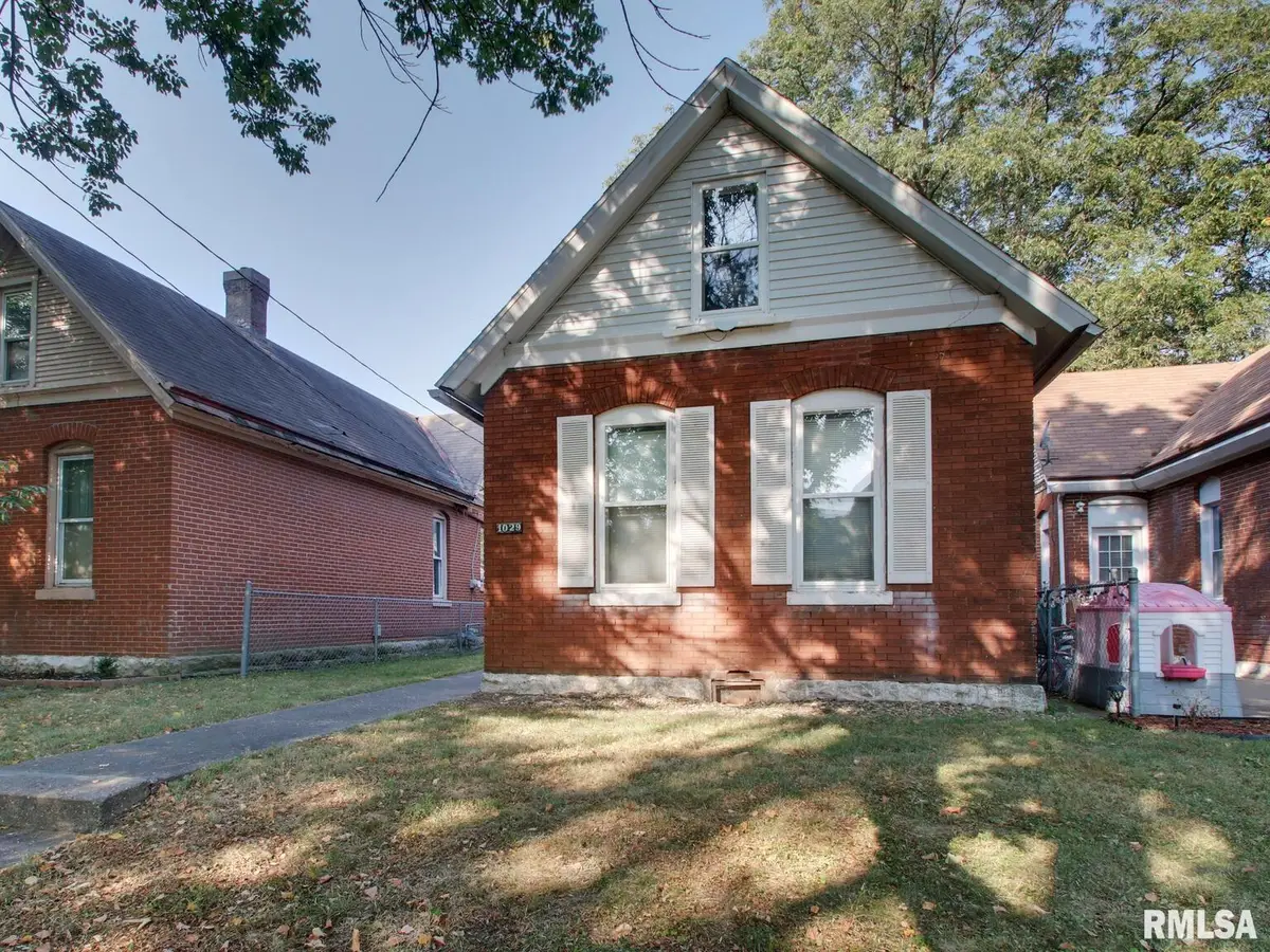 1029 N 11th Street, Quincy, IL 62301 - Image #1