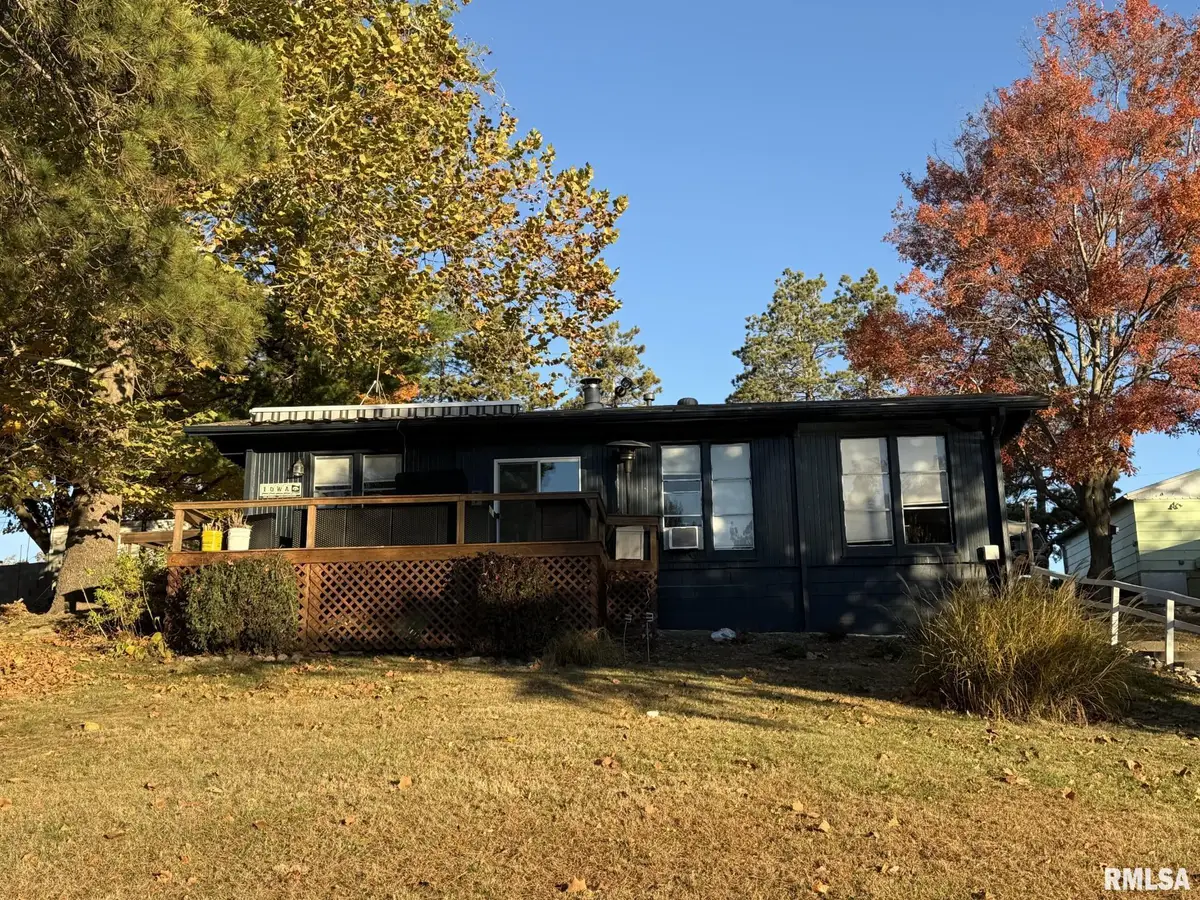 26 Lake Warren Drive, Monmouth, IL 61462 - Image #1