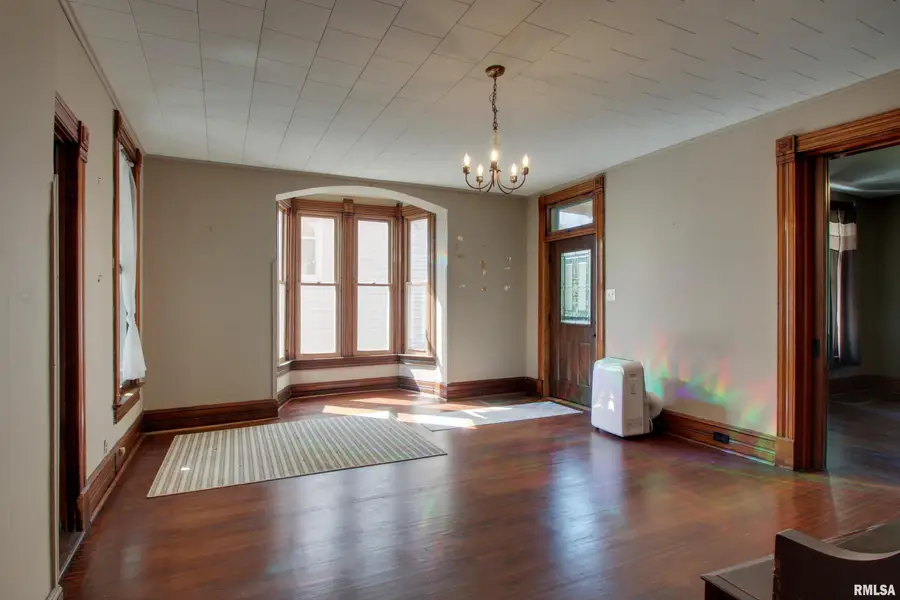 607 S 17th Street, Quincy, IL 62301 - Image #2