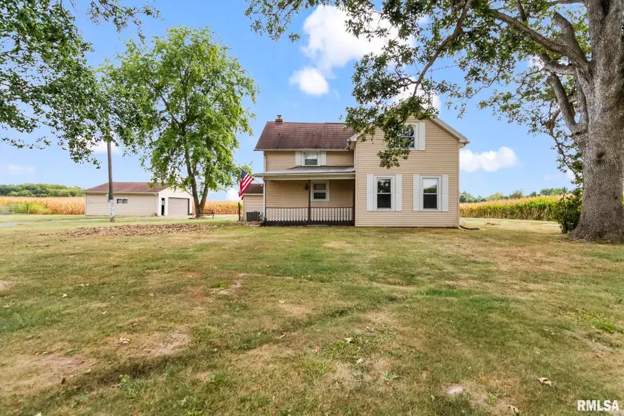 9990 Bell Fountain Road, Dawson, IL 62520 - Image #2