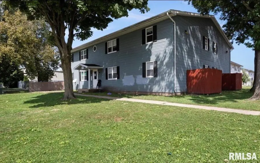 2110 Bradley Street, Springfield, IL 62704 - Image #2