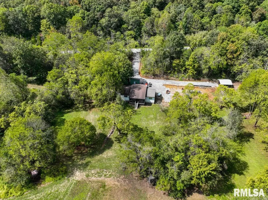 160 S Iron Furnace Road, Elizabethtown, IL 62931 - Image #2