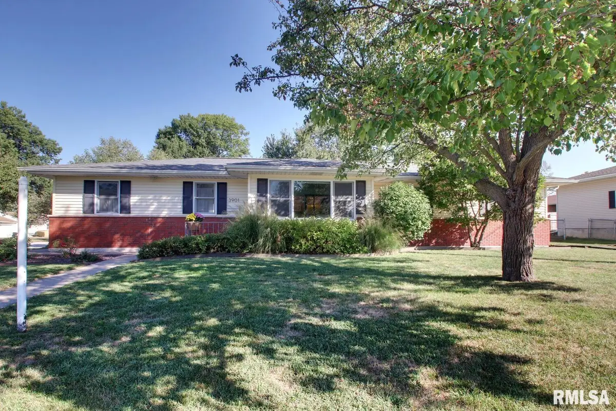 3901 Holiday Drive, Quincy, IL 62305 - Image #1