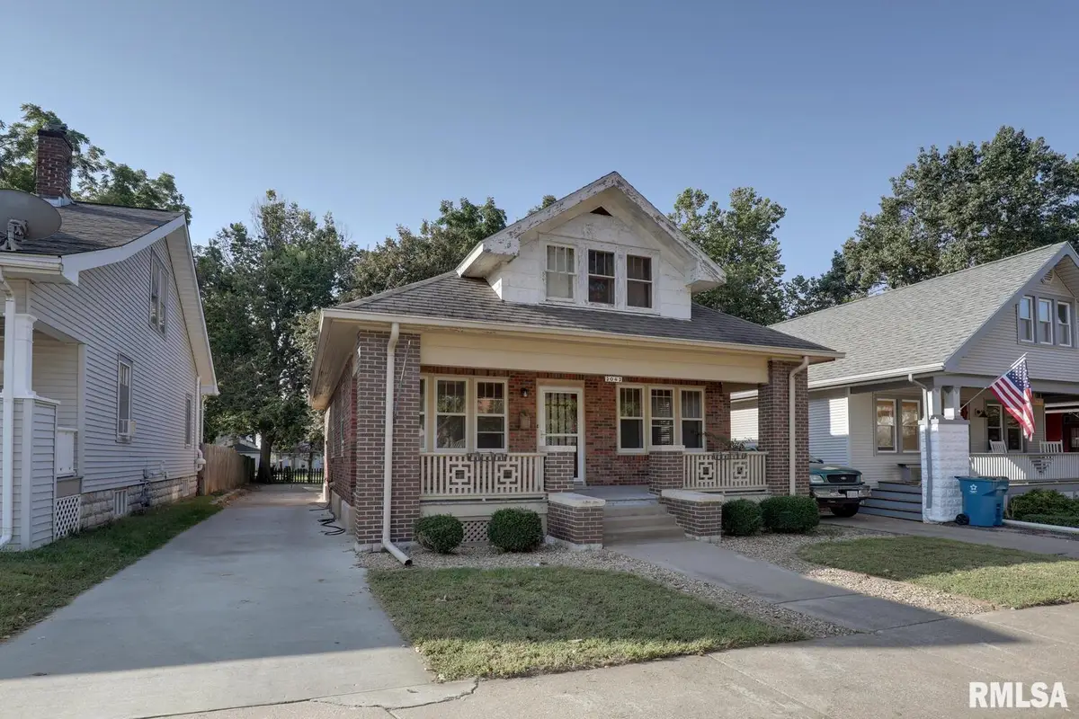 2042 Elm Street, Quincy, IL 62301 - Image #1