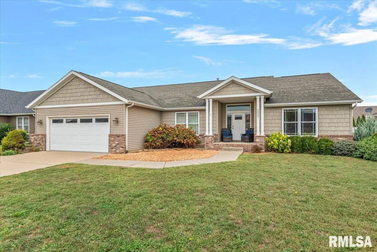 321 Hershiser Lane, Chatham, IL 62629 - Image #1